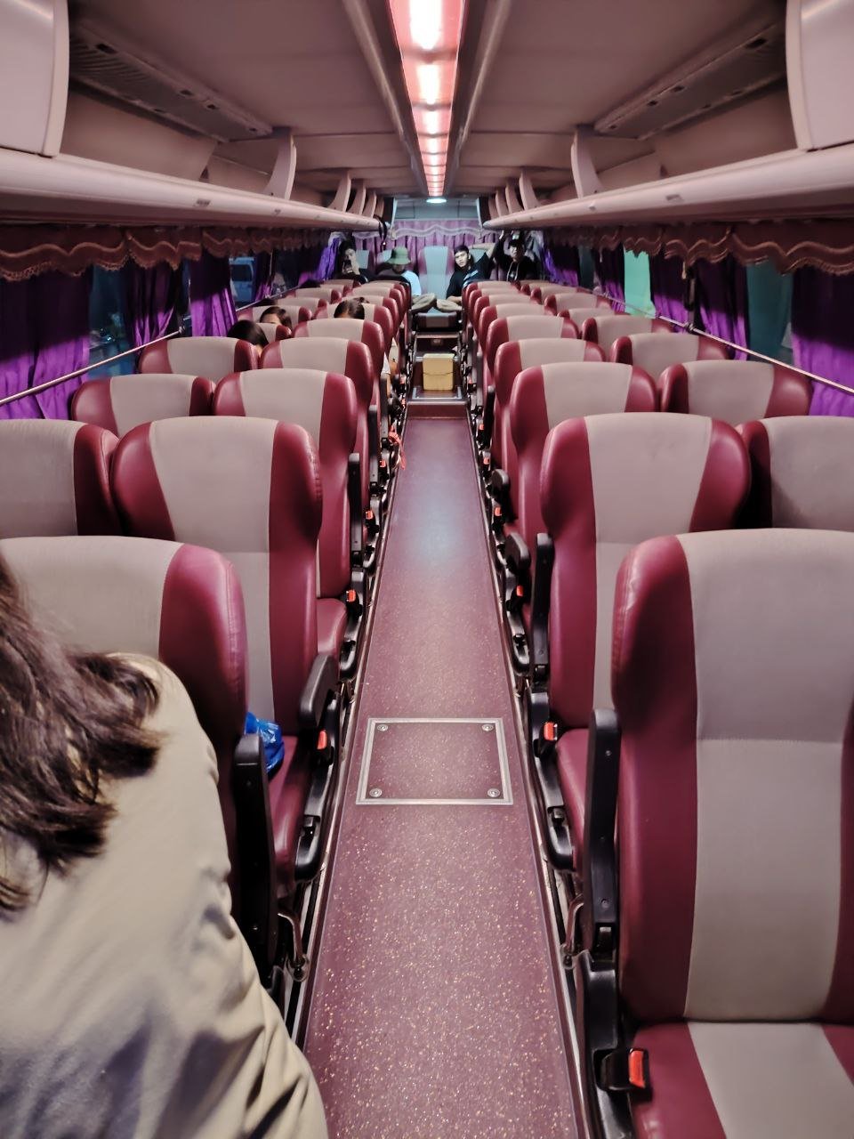 Airconditioned Tourist Bus for hire