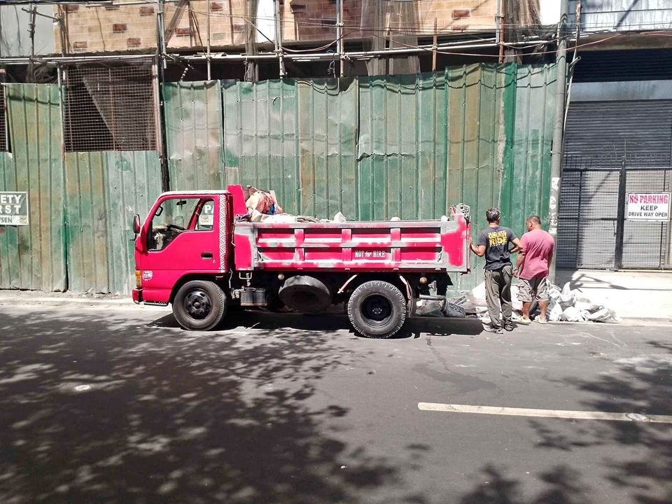 Hauling Service / Hakot Basura, Debris atbp.